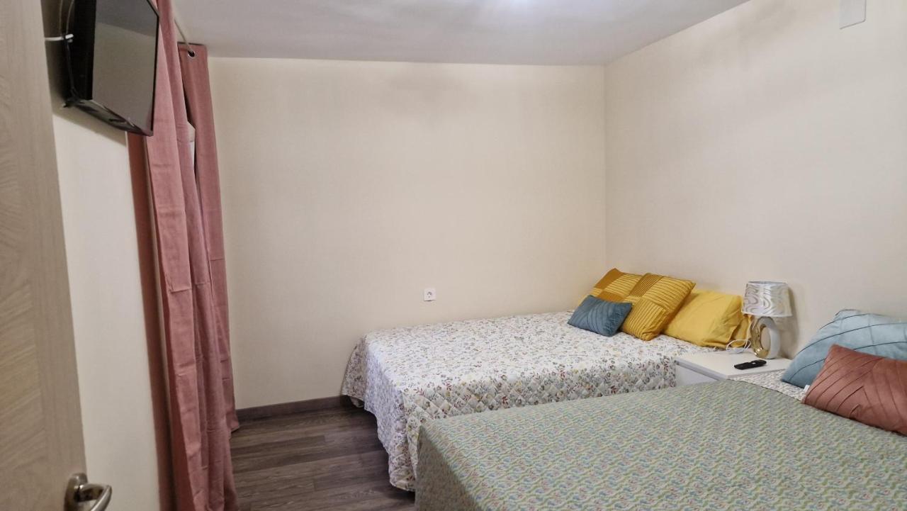 Piso Completo Centrico Y Habitaciones En El Casco Antiguo De Salamanca Buitenkant foto