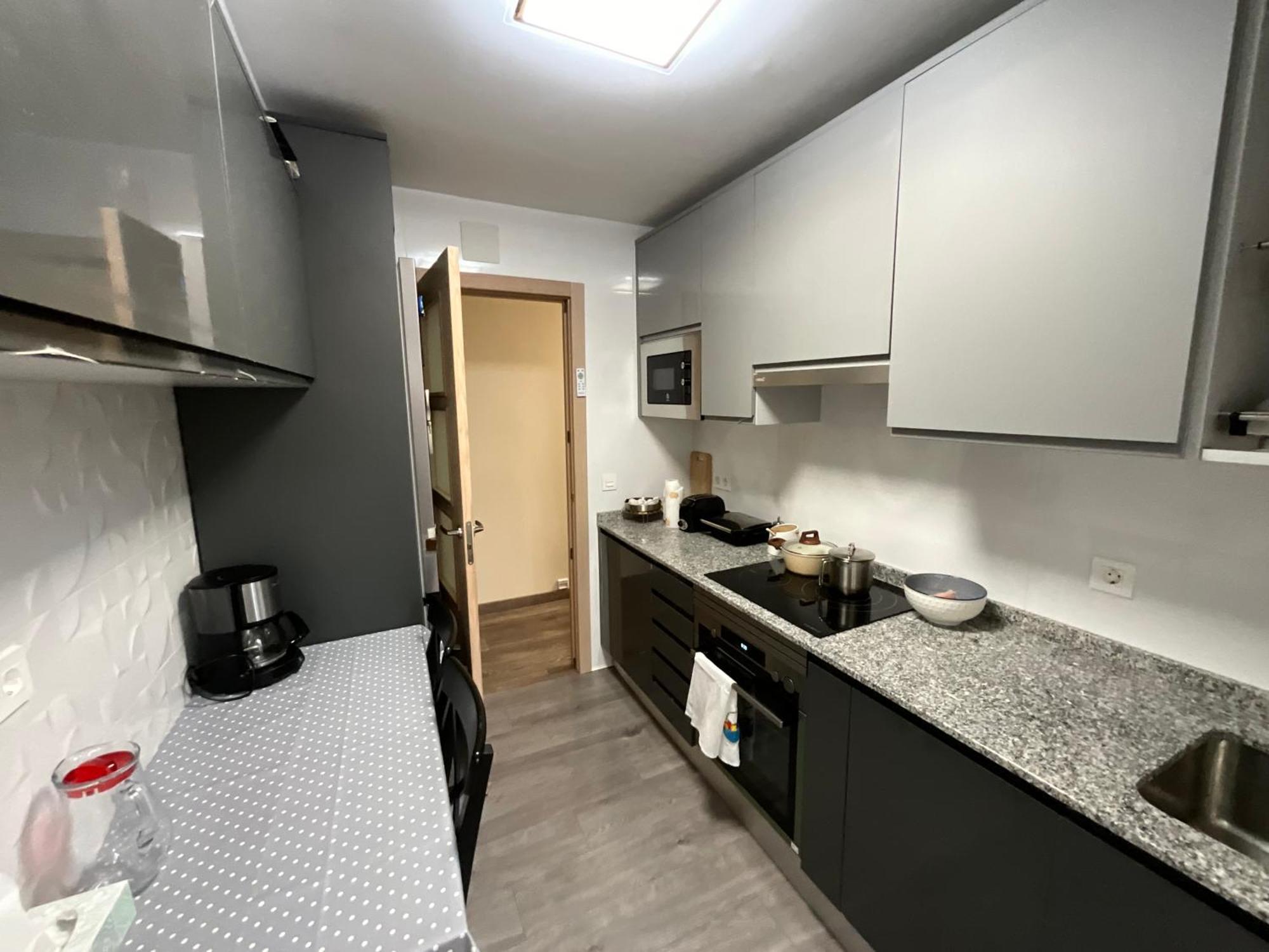 Piso Completo Centrico Y Habitaciones En El Casco Antiguo De Salamanca Buitenkant foto